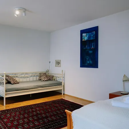 Apartment Stilvolle Altbauwohnung Beim Lindentor